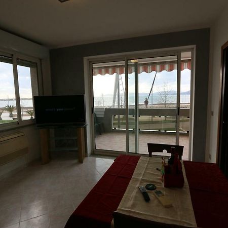 Apartamento Fronte Mare Apartment Алгеро Екстериор снимка