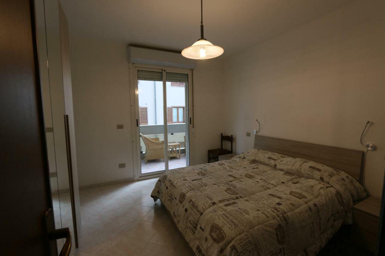 Apartamento Fronte Mare Apartment Алгеро Екстериор снимка