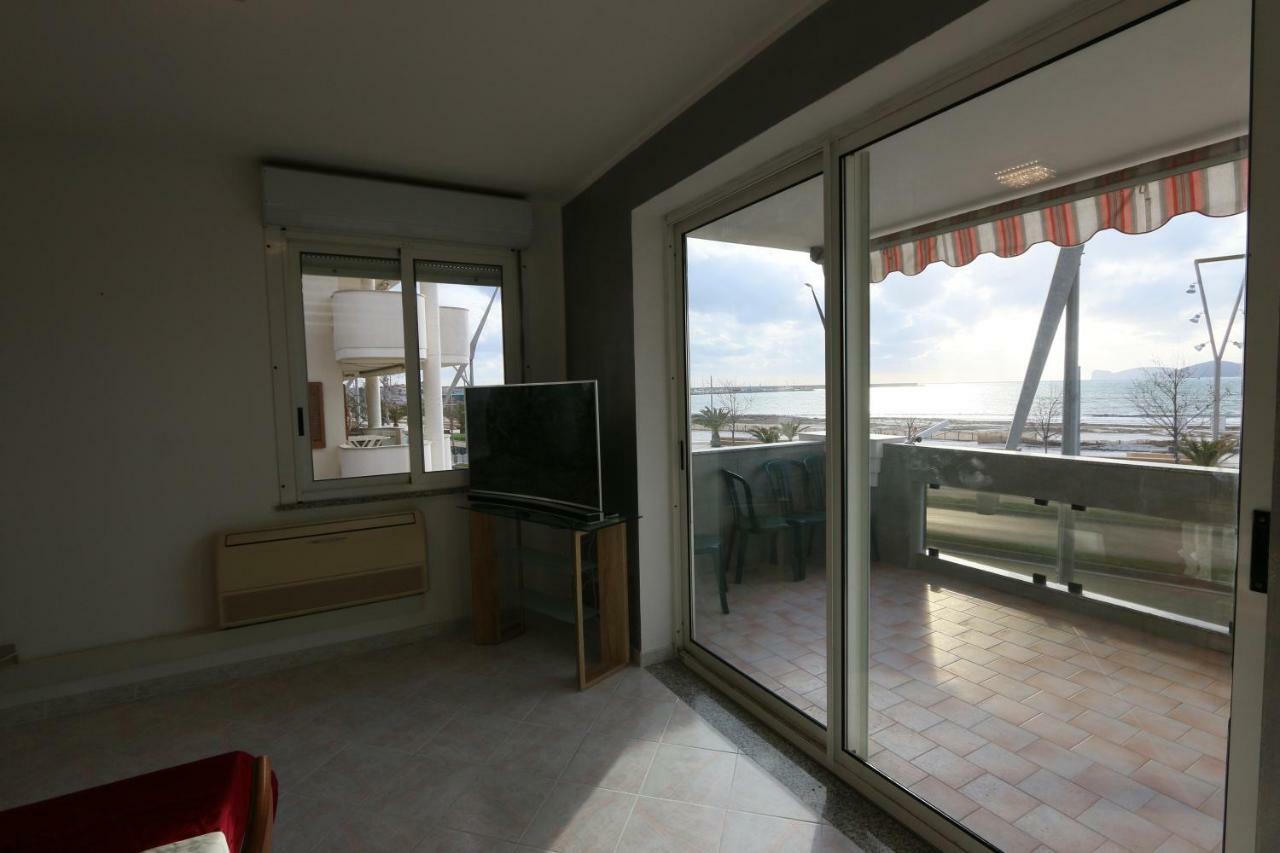 Apartamento Fronte Mare Apartment Алгеро Екстериор снимка
